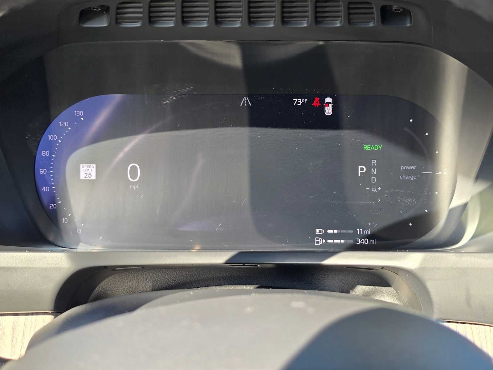 2024 Volvo XC90 Recharge Plug-In Hybrid Ultimate Bright Theme