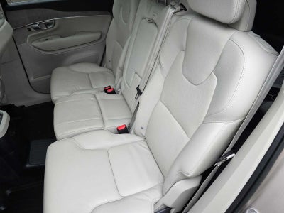 2023 Volvo XC90 Recharge Plug-In Hybrid Plus Bright Theme