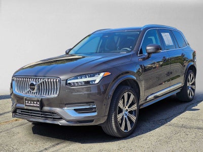 2023 Volvo XC90 Recharge Plug-In Hybrid Plus Bright Theme