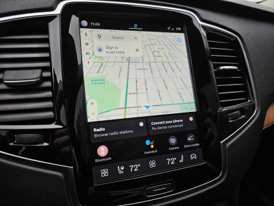 2023 Volvo XC90 Recharge Plug-In Hybrid Plus Dark Theme