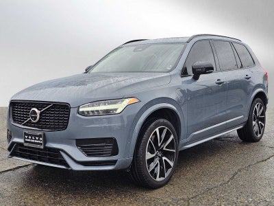 2023 Volvo XC90 Recharge Plug-In Hybrid Plus Dark Theme