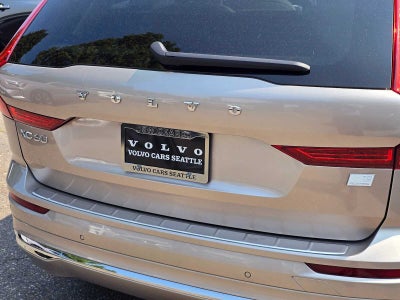 2023 Volvo XC60 Recharge Plug-In Hybrid Ultimate Bright Theme