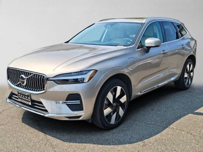 2023 Volvo XC60 Recharge Plug-In Hybrid Ultimate Bright Theme