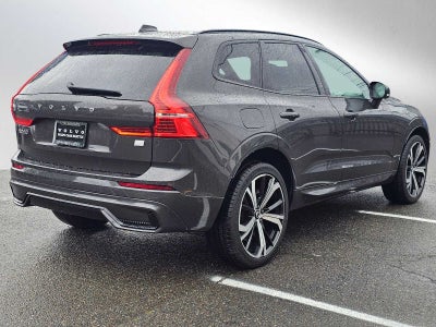 2022 Volvo XC60 Recharge Plug-In Hybrid R-Design