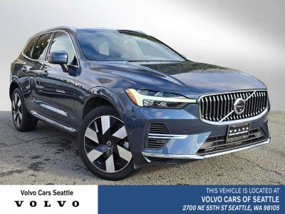 2023 Volvo XC60 Recharge Plug-In Hybrid Plus Bright Theme