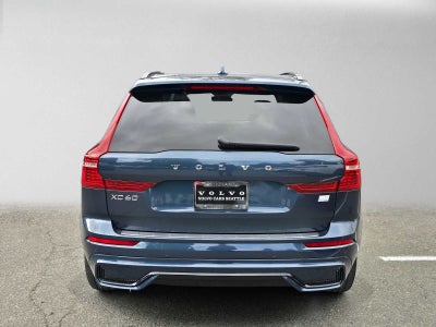 2023 Volvo XC60 Recharge Plug-In Hybrid Ultimate Dark Theme