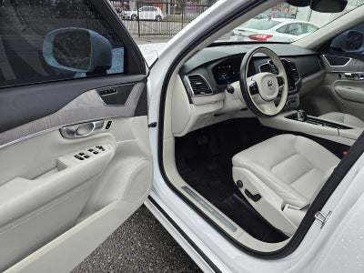 2024 Volvo XC90 Recharge Plug-In Hybrid Plus