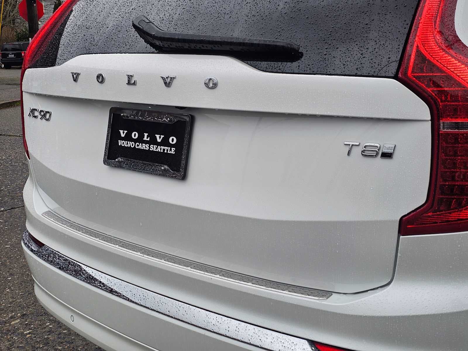 2025 Volvo XC90 Plug-In Hybrid Plus