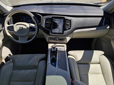 2025 Volvo XC90 Plug-In Hybrid Ultra