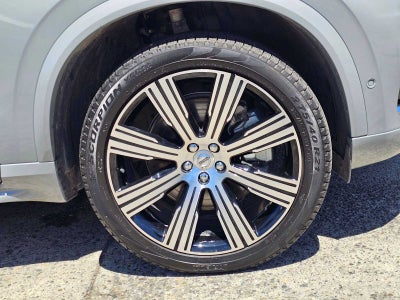 2025 Volvo XC90 Plug-In Hybrid Ultra