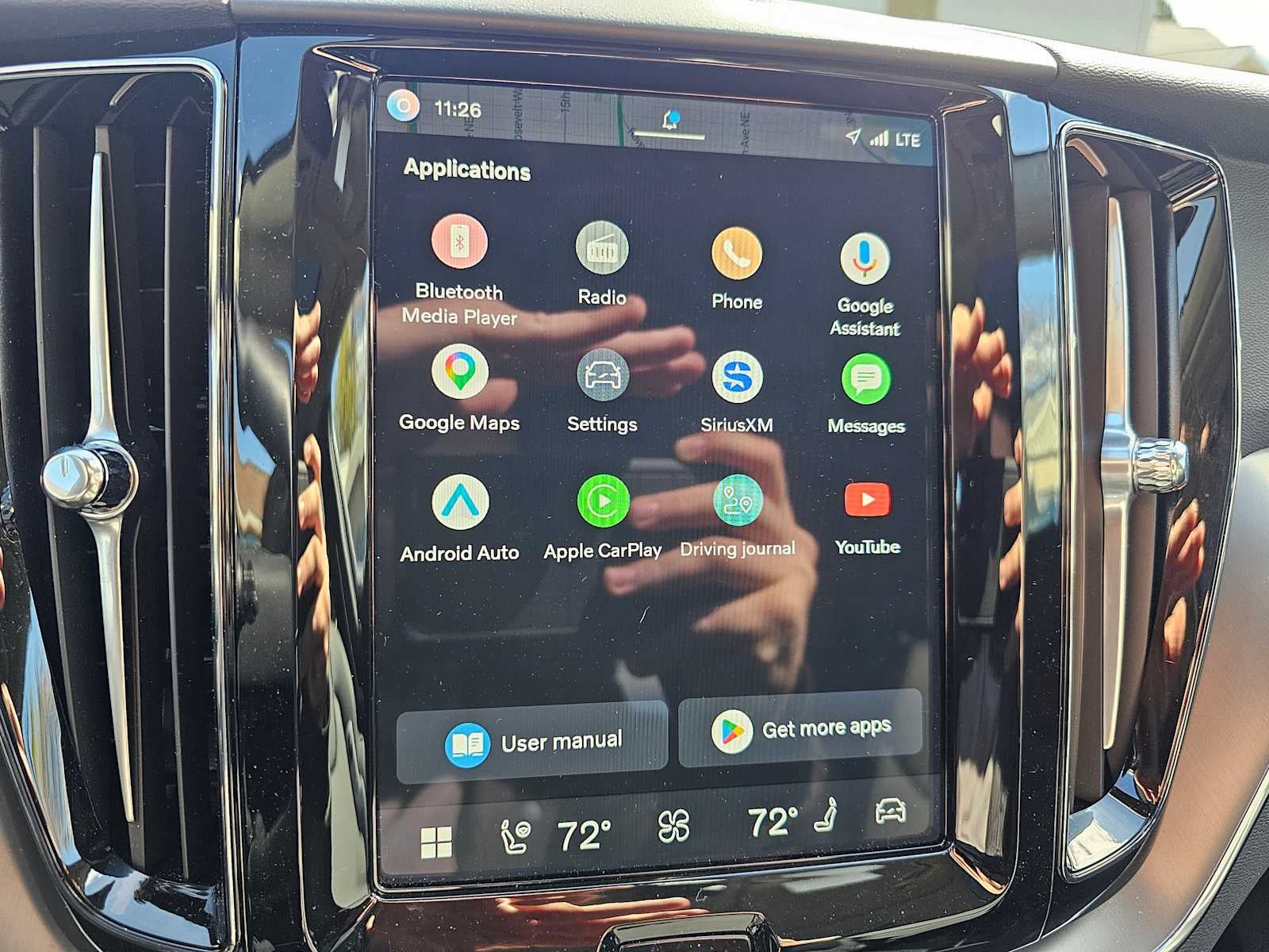 2025 Volvo XC60 Plug-In Hybrid Core