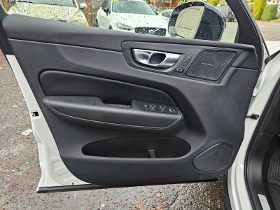 2025 Volvo XC60 Plug-In Hybrid Ultra