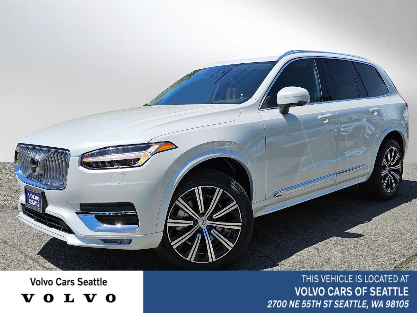 2024 Volvo XC90 Core Bright Theme