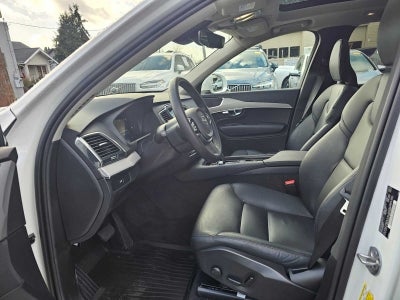 2024 Volvo XC90 Core Bright Theme