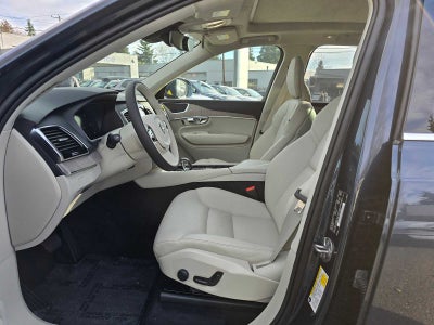 2023 Volvo XC90 Plus