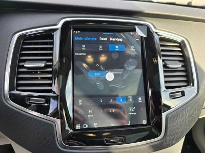 2023 Volvo XC90 Plus