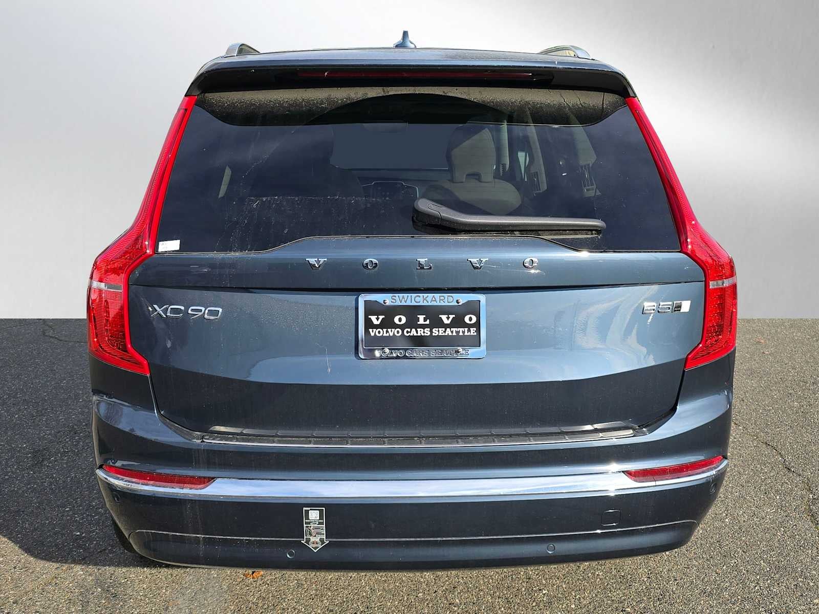 2023 Volvo XC90 Plus