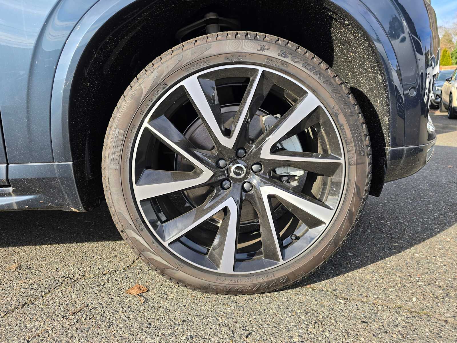 2023 Volvo XC90 Plus