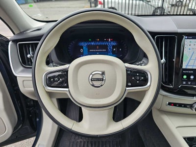 2024 Volvo XC60 Core Dark Theme