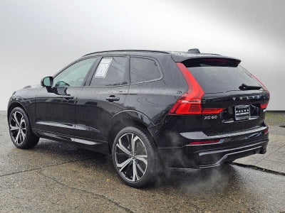 2023 Volvo XC60 Ultimate Dark Theme