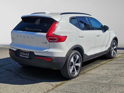2026 Volvo XC40 Plus