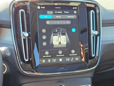 2026 Volvo XC40 Plus
