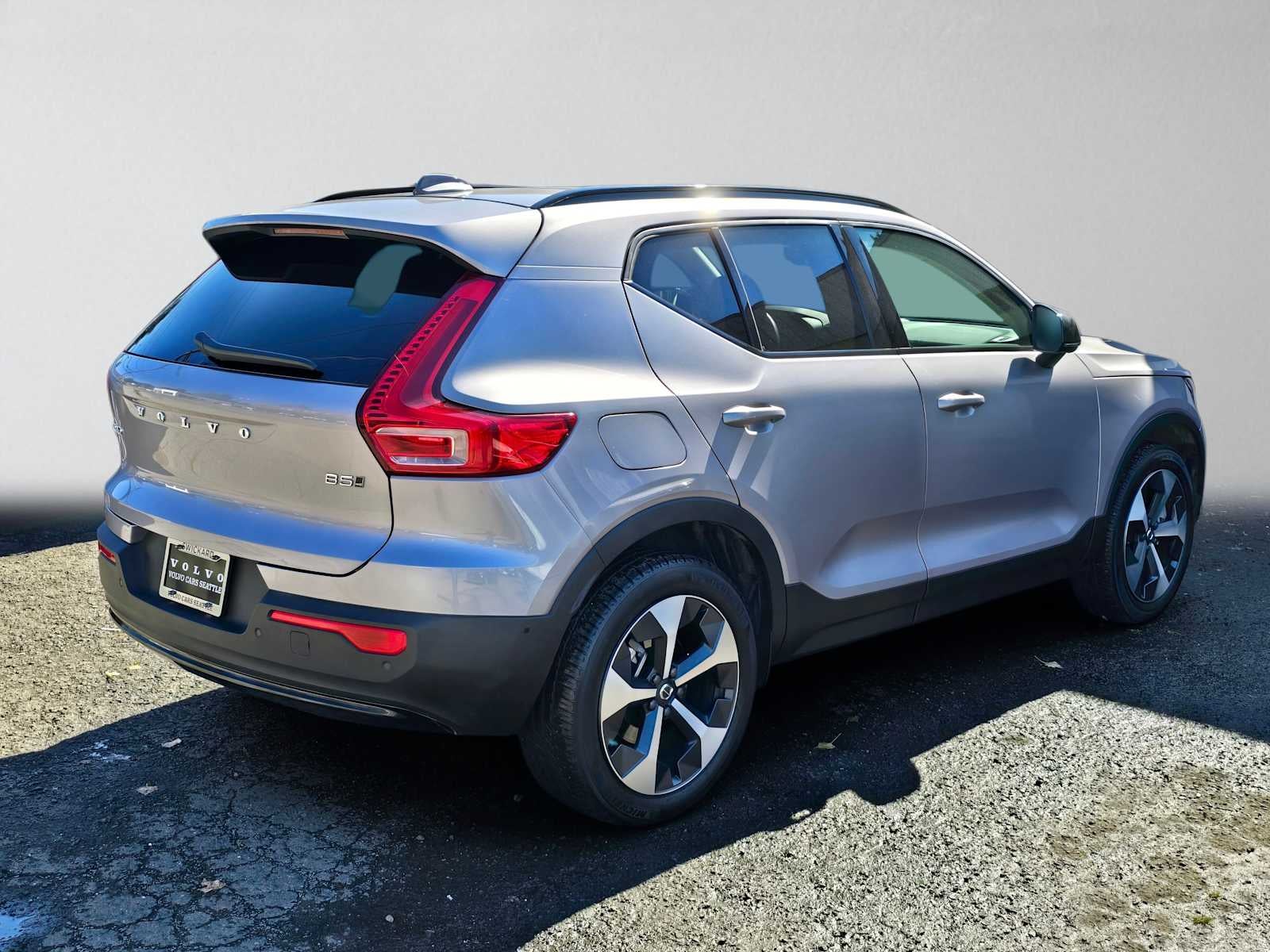 2026 Volvo XC40 Plus