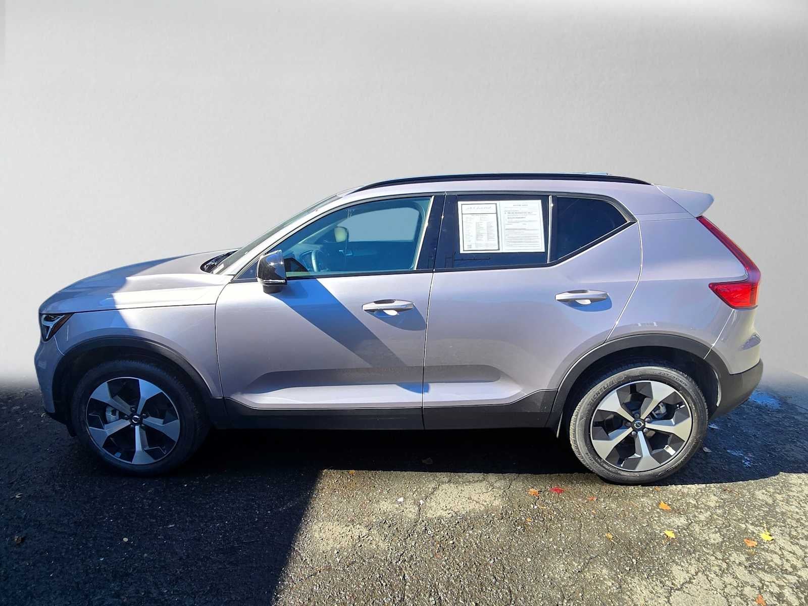 2026 Volvo XC40 Plus