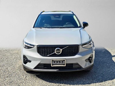 2026 Volvo XC40 Plus