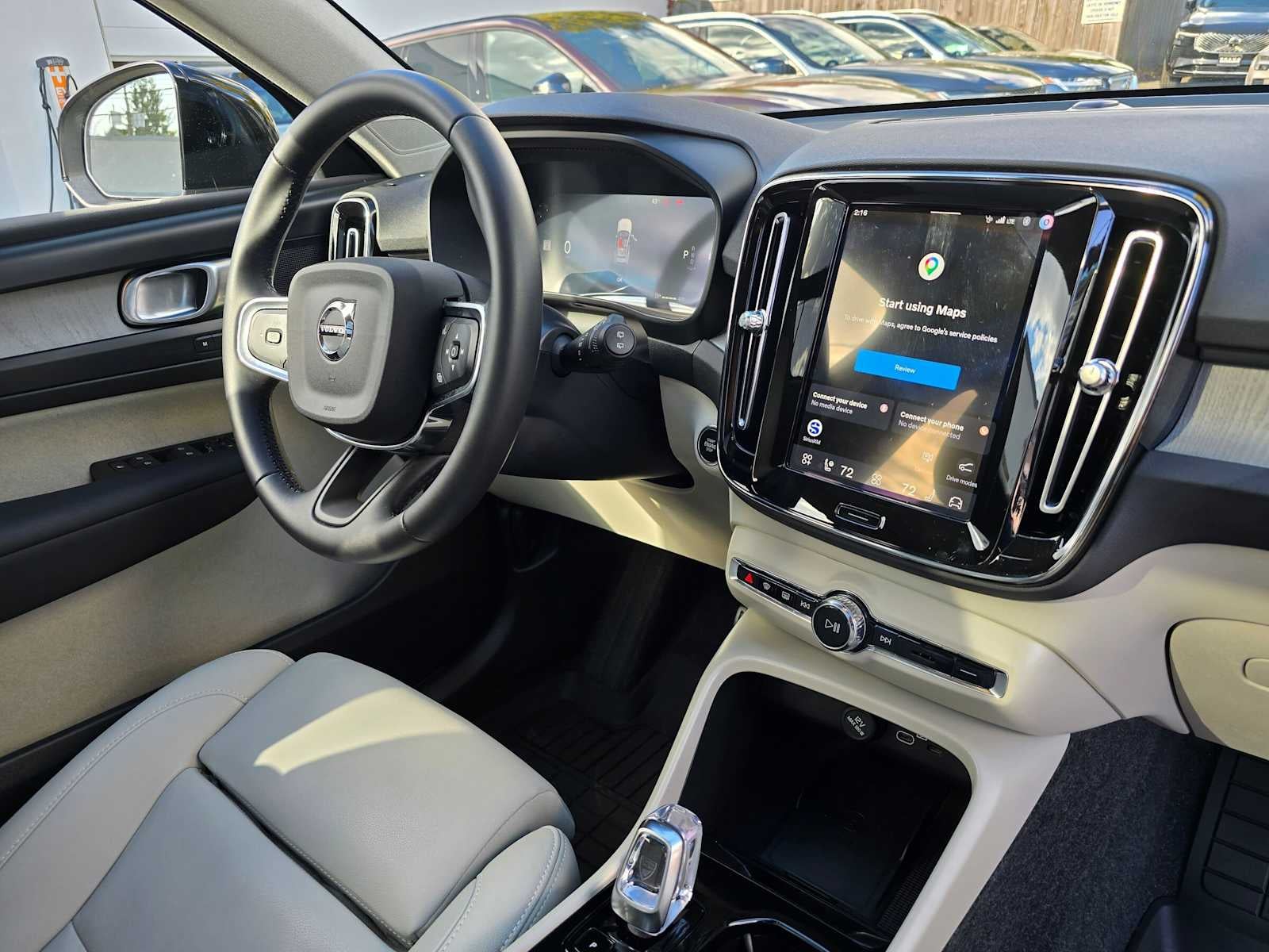 2026 Volvo XC40 Plus