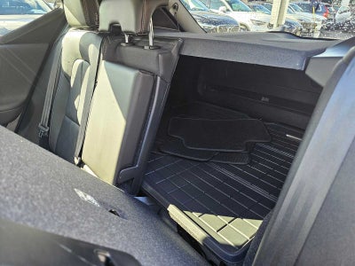 2025 Volvo XC40 Plus Dark Theme