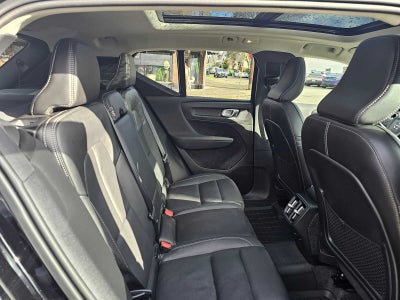 2025 Volvo XC40 Plus Dark Theme