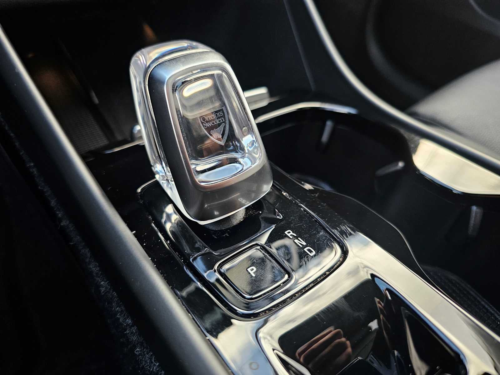 2025 Volvo XC40 Plus Dark Theme