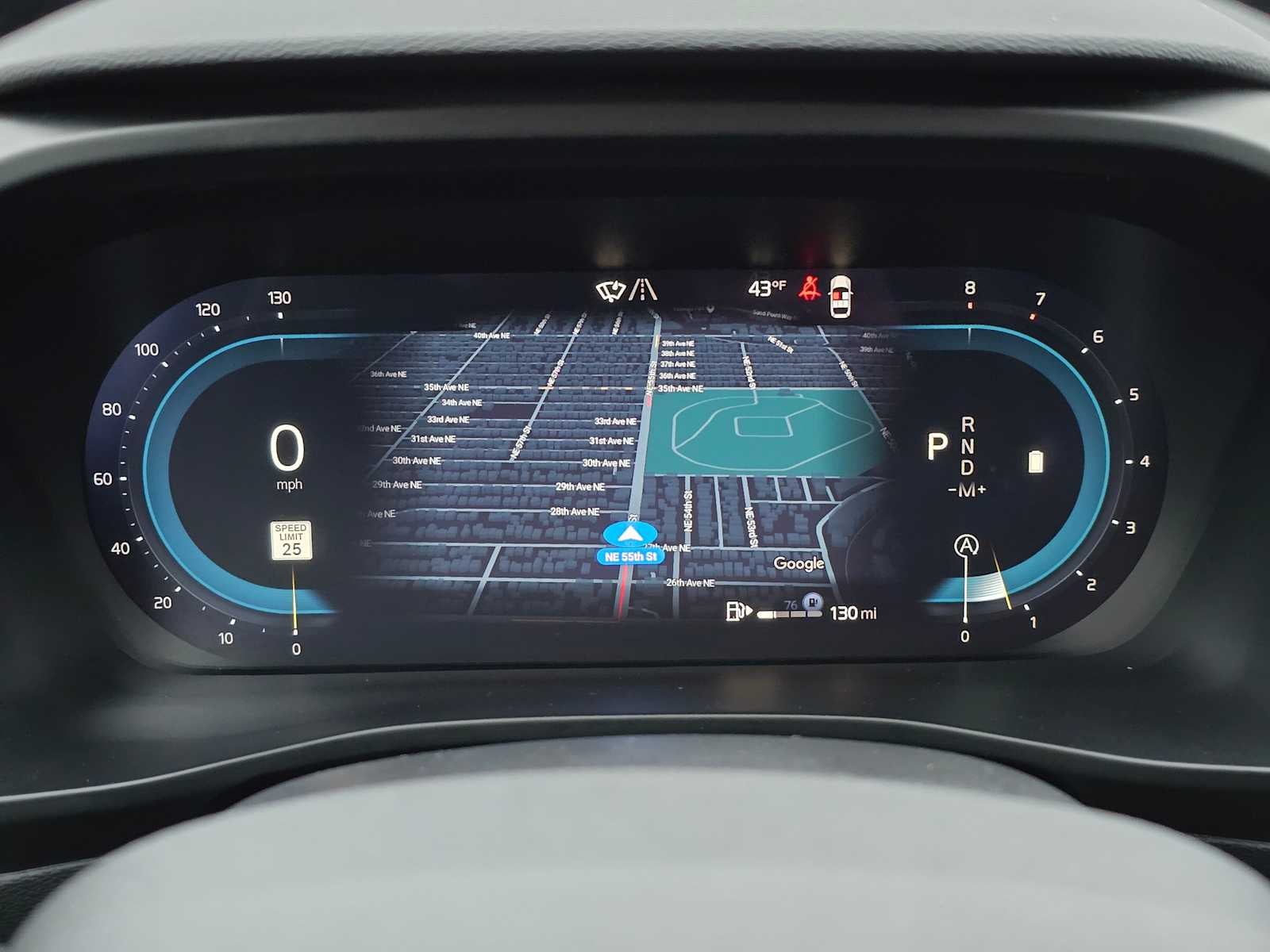 2025 Volvo XC40 Plus Bright Theme