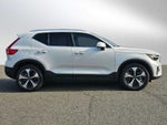 2024 Volvo XC40 Plus Bright Theme