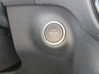 2024 Volvo XC40 Plus Bright Theme