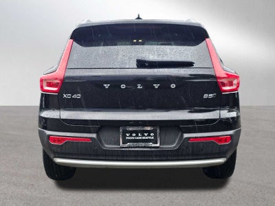 2025 Volvo XC40 Plus Bright Theme