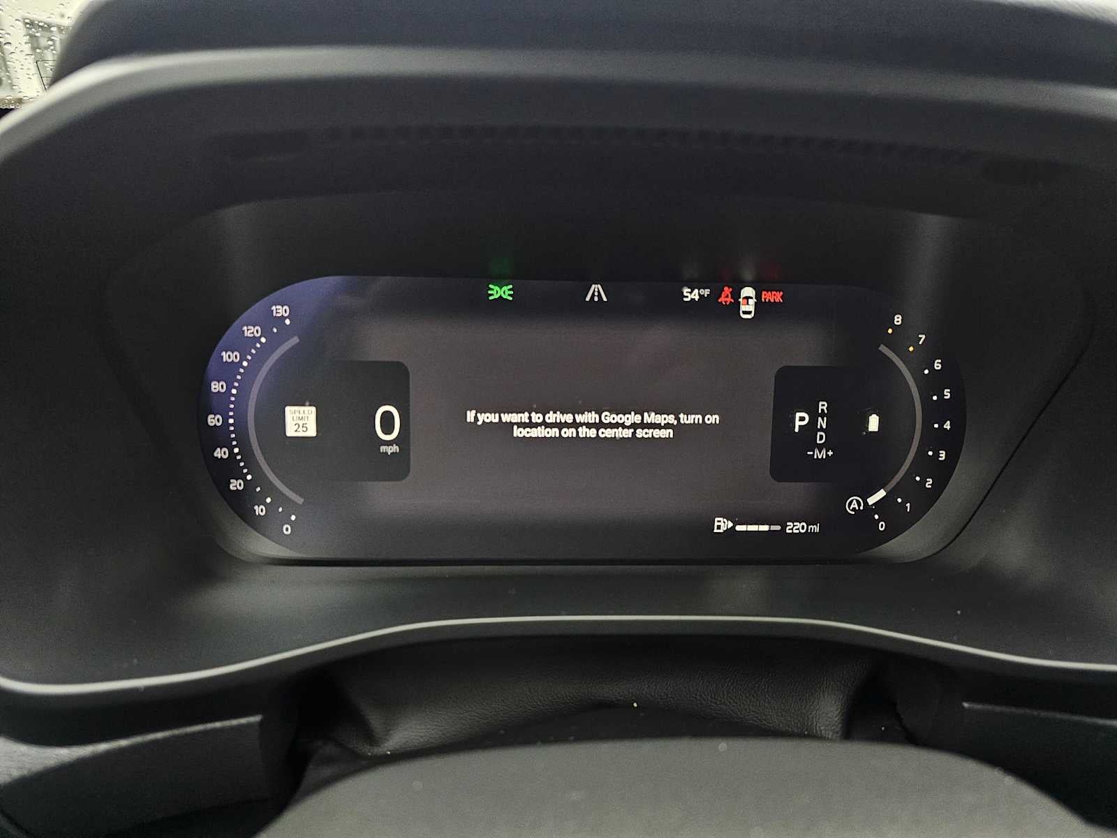 2024 Volvo XC40 Ultimate Dark Theme