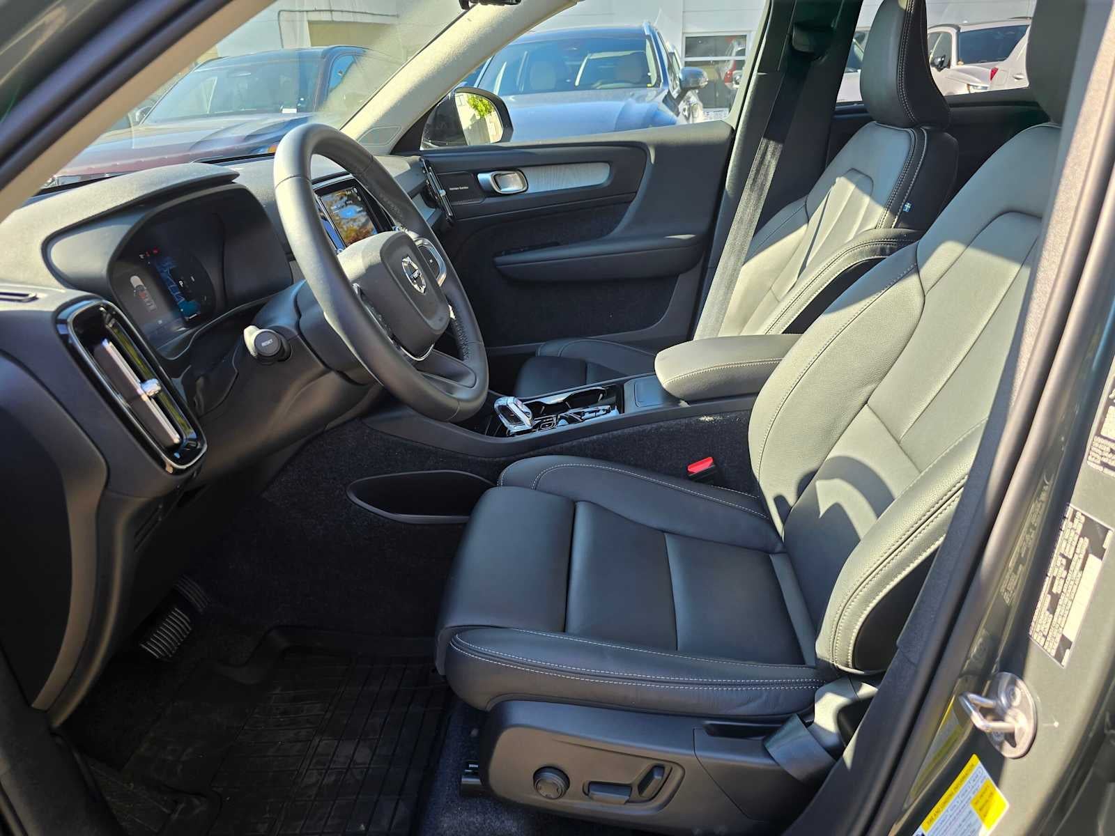 2026 Volvo XC40 Ultra