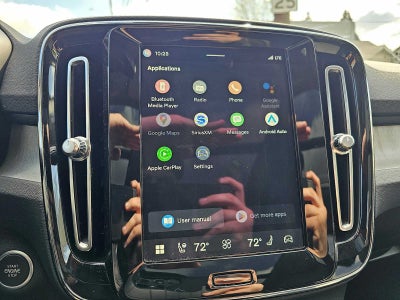 2023 Volvo XC40 Plus Bright Theme