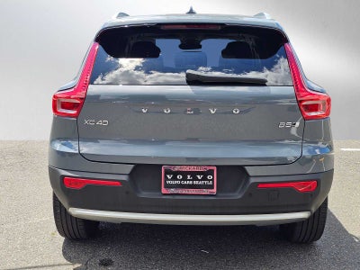 2023 Volvo XC40 Plus Bright Theme