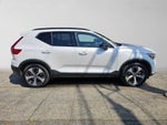 2023 Volvo XC40 Plus Dark Theme