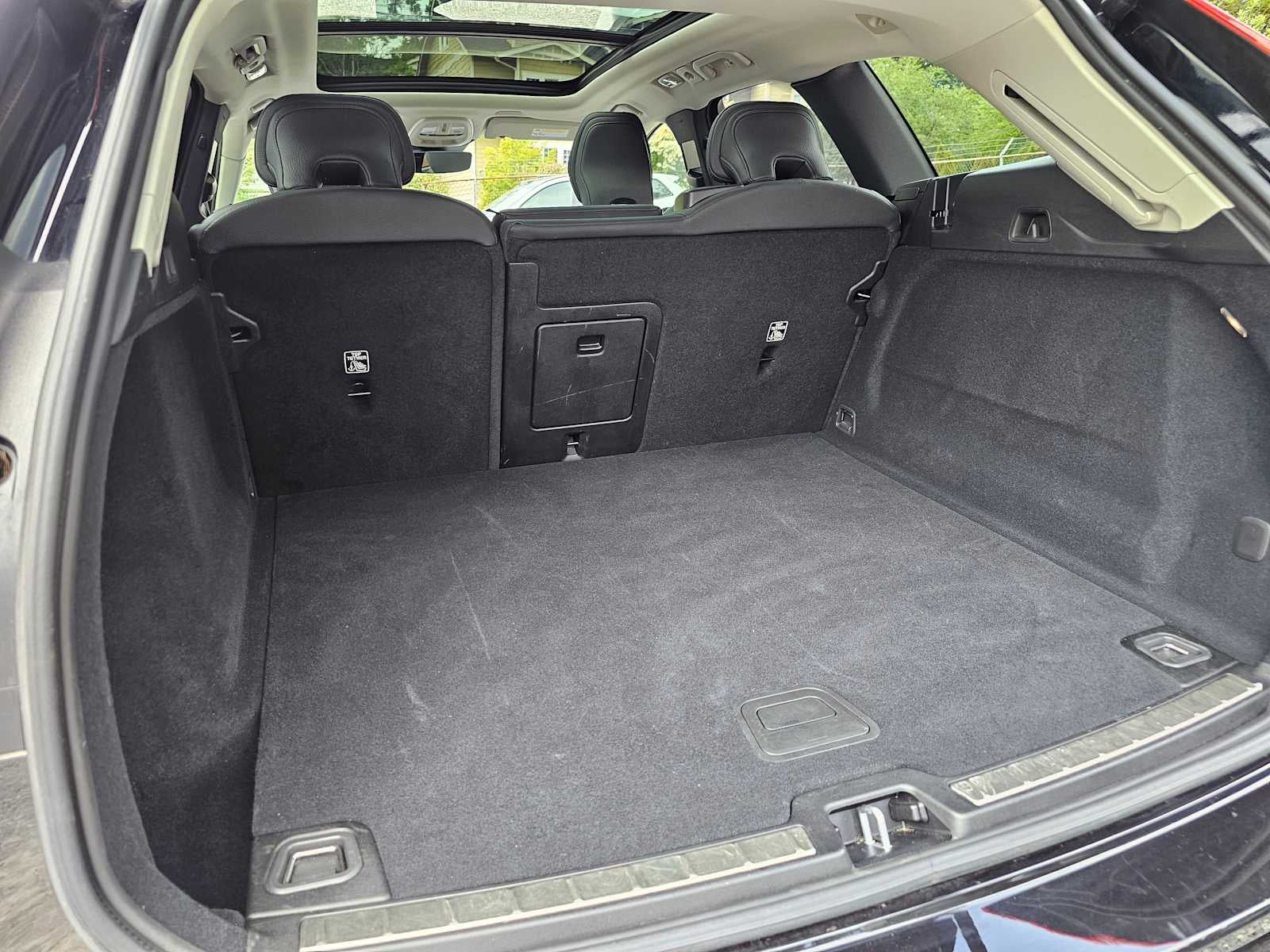 2025 Volvo XC60 Plus