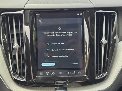 2025 Volvo XC60 Plus