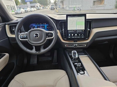 2026 Volvo XC60 Plus