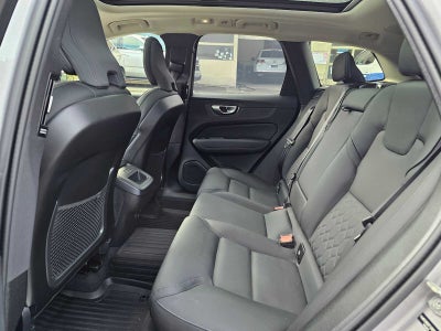 2026 Volvo XC60 Plus