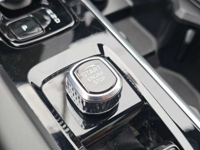 2026 Volvo XC60 Plus