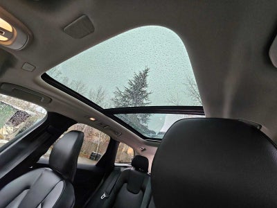 2025 Volvo XC60 Core