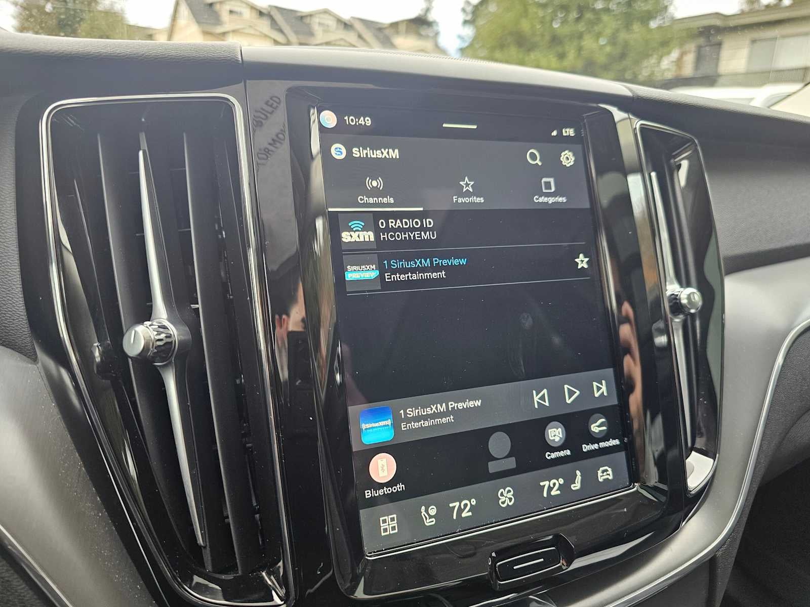 2025 Volvo XC60 Core