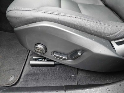 2025 Volvo XC60 Core